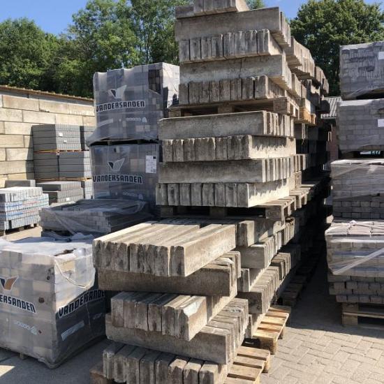 SBP26, Gebruikte Betonbanden, opsluitbanden, 10x20x100cm, Grijs