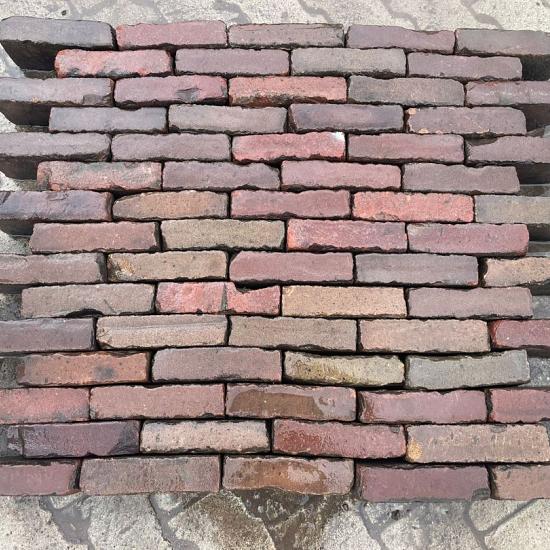 V20, Oude Gebakken Klinkers, Waalformaat, Genuanceerd