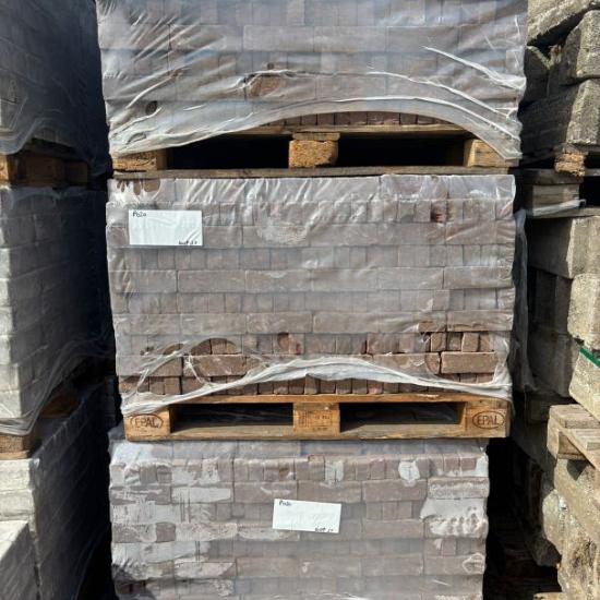 P074, Oude Gebakken Klinkers, Vierlingen, Rood-Bruin