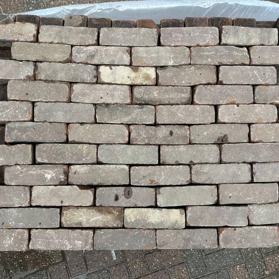 P073, Oude Gebakken Klinkers, Dikformaat, Rood-Bruin