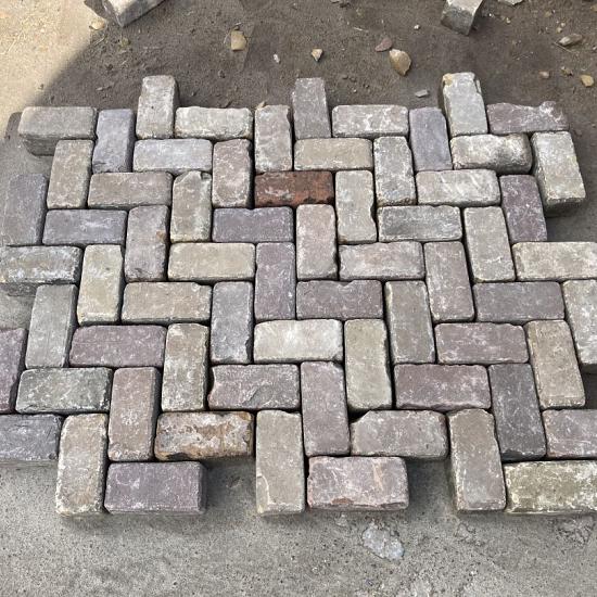 SBV02, V22, Oude Gebakken Klinkers Keiformaat, Genuanceerd,