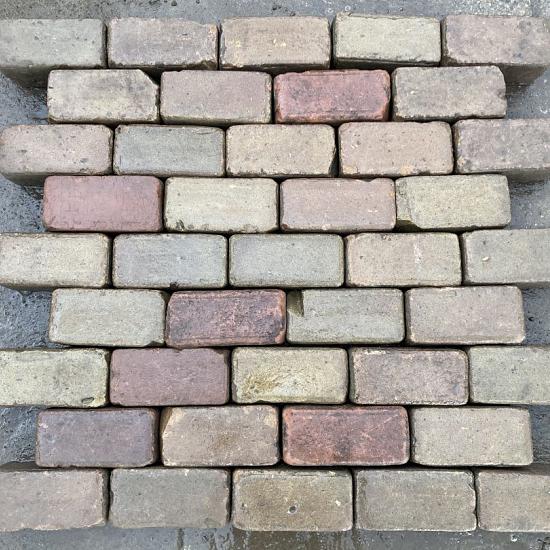 SBV08L, V24, Oude Gebakken Klinkers, Keiformaat, Genuanceerd