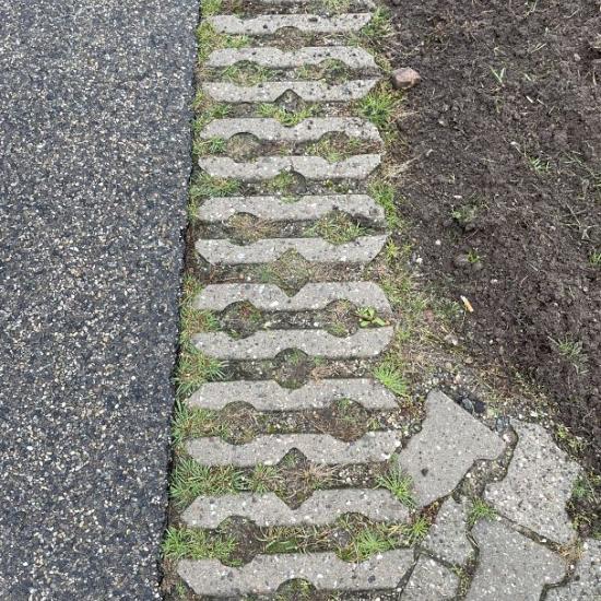 Gebruikte Grasbetontegels, 40x40x12cm