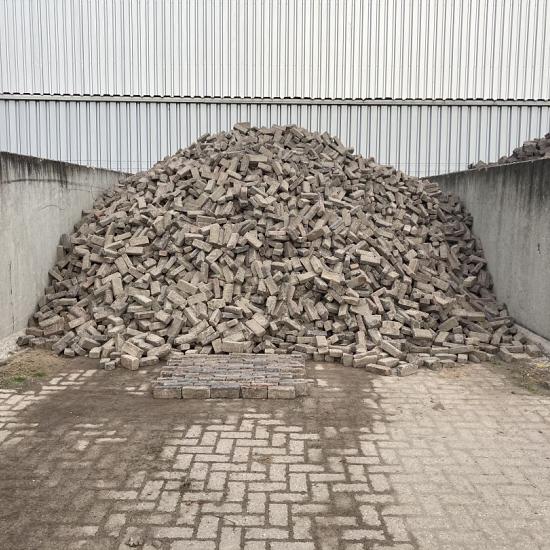 V13, Oude Gebakken Klinkers, Waalformaat, Rood-Bruin