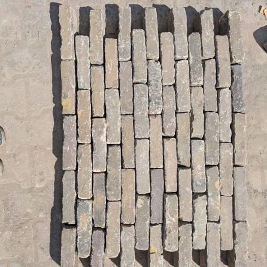 V41, Oude Gebakken Klinkers, Waalformaat, Geel-Brons