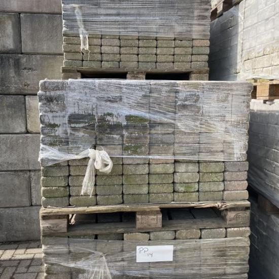 PP14, Gebruikte betonklinkers, 15x15x6cm