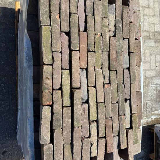 P037, Oude Gebakken Klinkers, Waalformaat, Genuanceerd