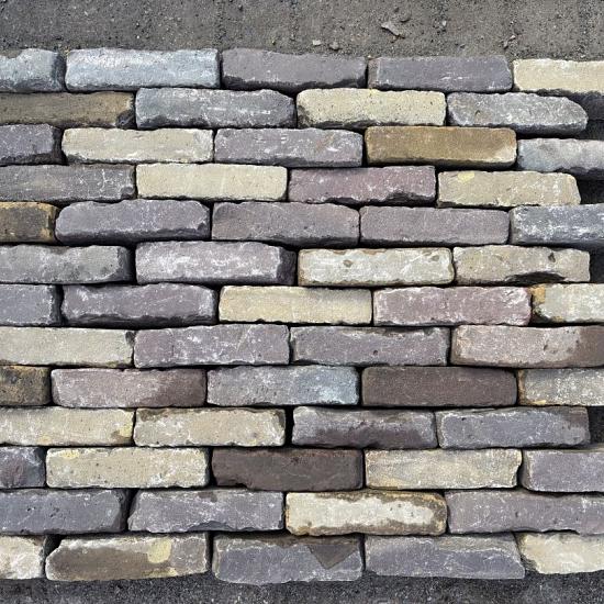 V02, Oude Gebakken Klinkers, Waalformaat, Genuanceerd