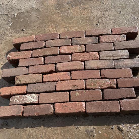 V07, Oude Gebakken Klinkers, Dikformaat, Rood-Bruin
