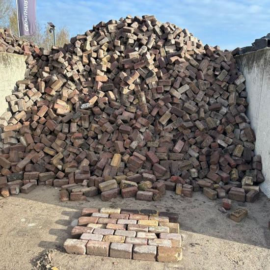 V47, Oude Gebakken Klinkers, Keiformaat, Genuanceerd ob