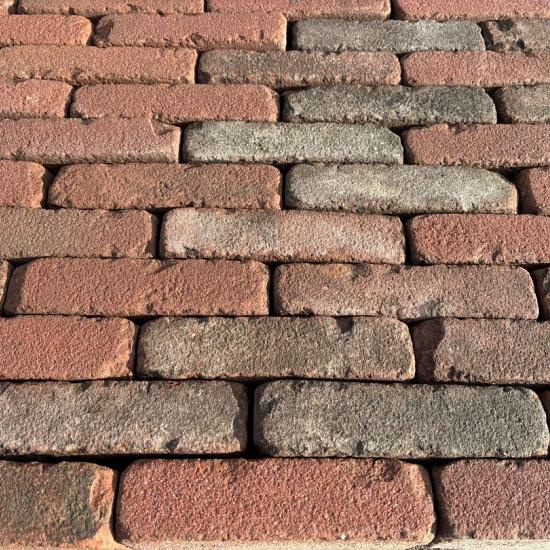 V53C, Oude Walen, Strak Rood-Bruin