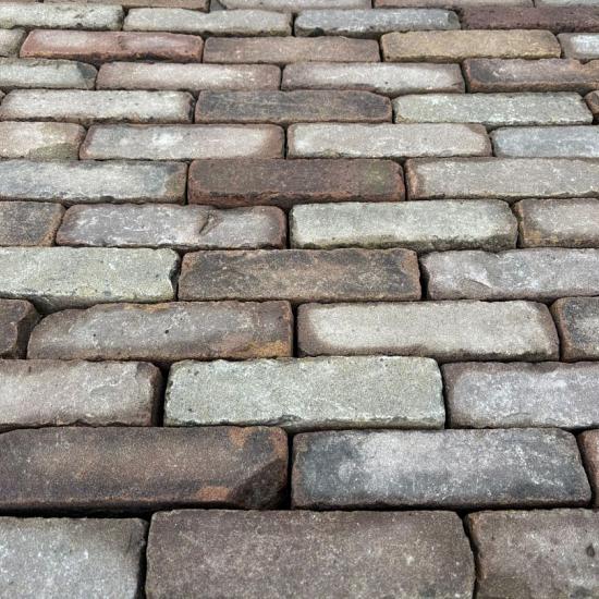 V55, Oude Gebakken Klinkers, Waalformaat, Genuanceerd