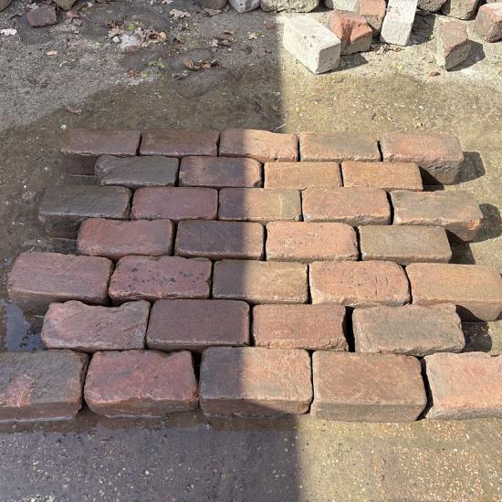 V118 Oude Gebakken Klinkers, Keiformaat, Rood-Bruin