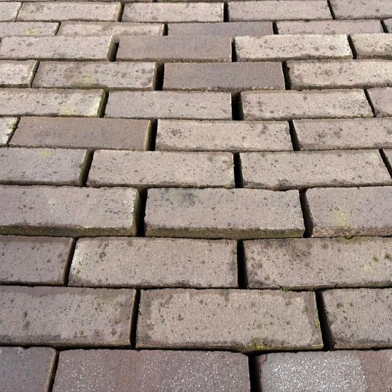 P029, Oude Gebakken Klinkers, Dikformaat, Mangaan