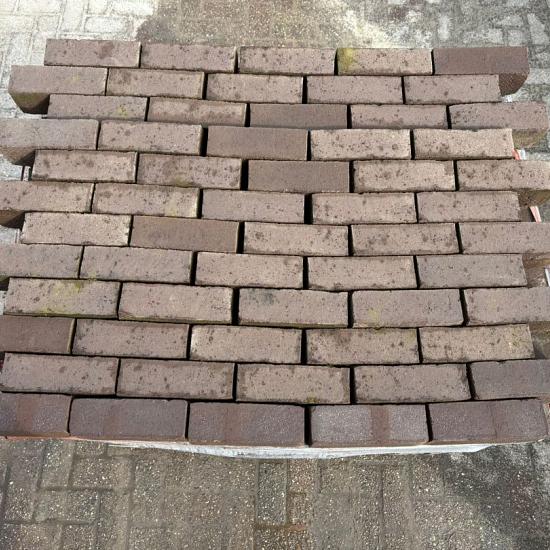 P029, Oude Gebakken Klinkers, Dikformaat, Mangaan