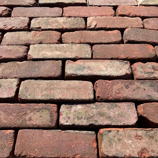 P047, Oude Gebakken Klinkers, Dikformaat, Rood-Bruin