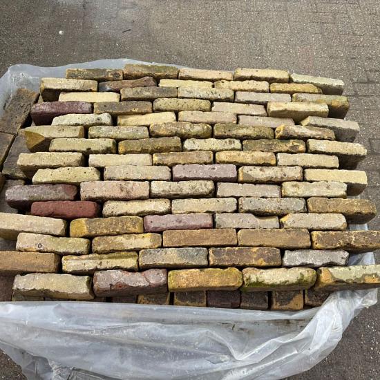 P057, Oude Gebakken Klinkers, Waalformaat, Geel-Brons