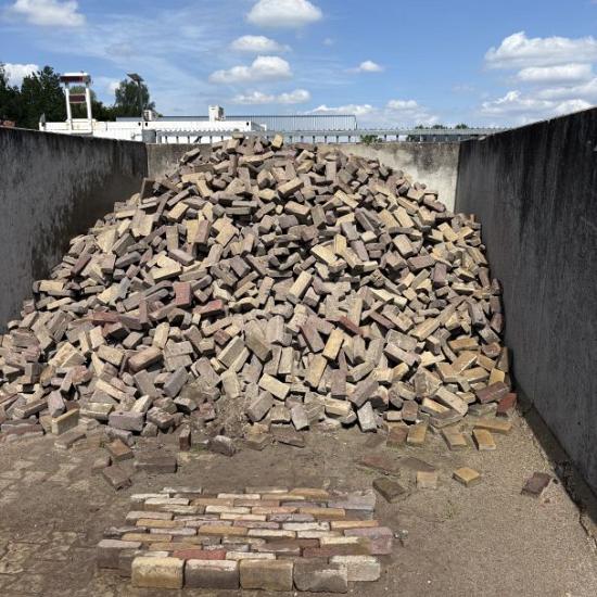 V51 Oude gebakken klinkers, Waalformaat geel-brons