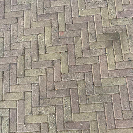 gebruikte betonklinkers dikformaat genuanceerd 8cm (Wvi)