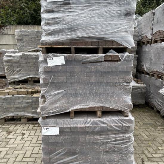 P029, Oude Gebakken Klinkers, Platkeiformaat, Rood-Paars