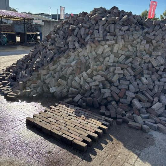V52, Gebakken Dikformaat genuanceerd