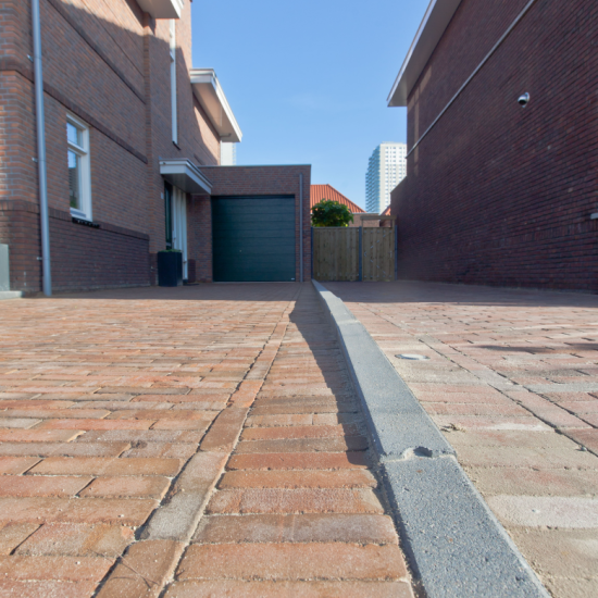 Opsluitband 10x20x100 hanzezwart KOMO