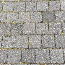 V102, Koperslakkeien, Basalt